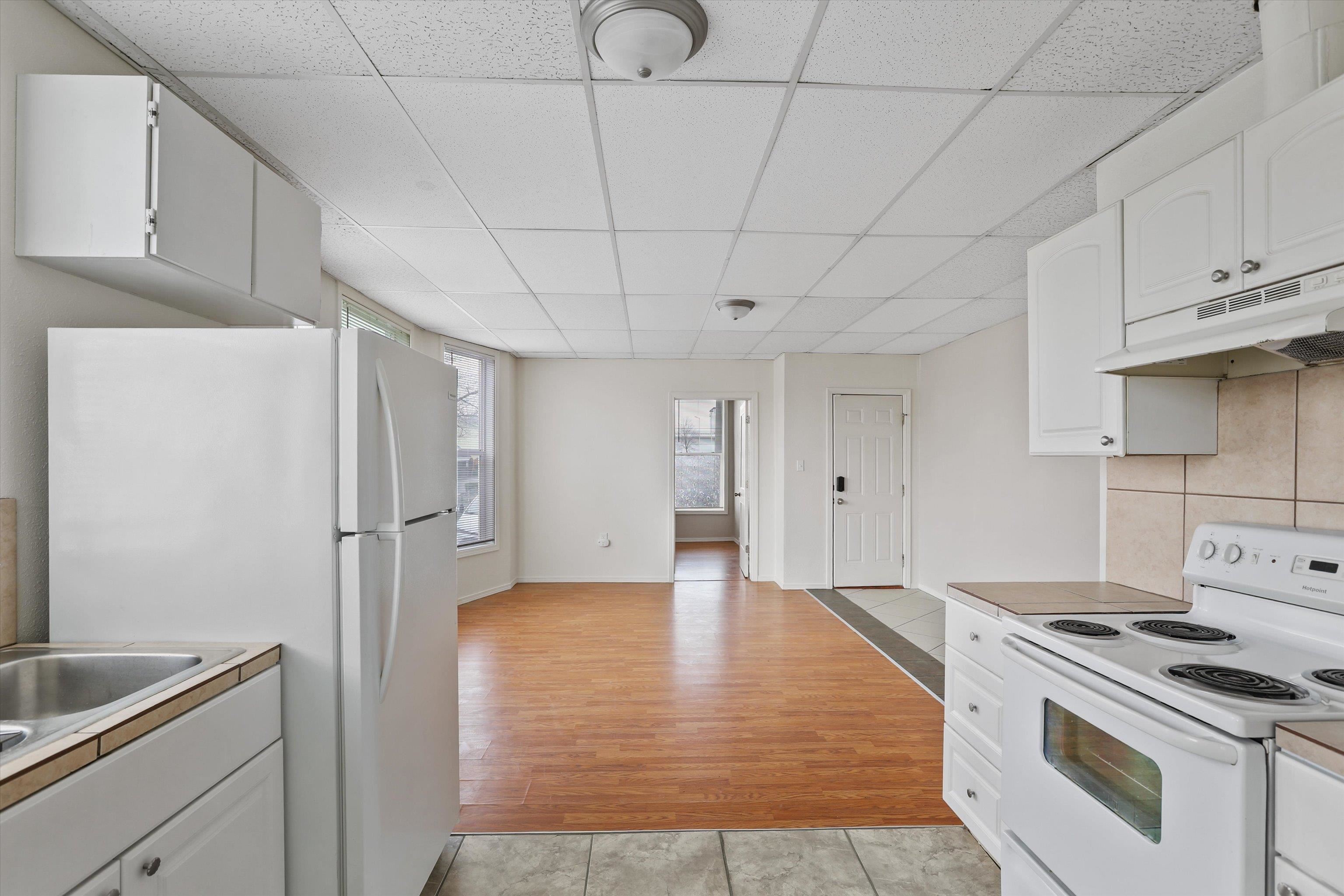 914 West Mansfield Avenue Spokane, WA 99205 - Photo 7 of 23