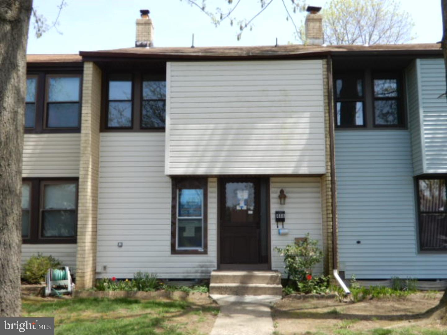 488 Fairfield Road East Windsor, NJ 08520 - Photo 1 of 25 Gallery Image 1