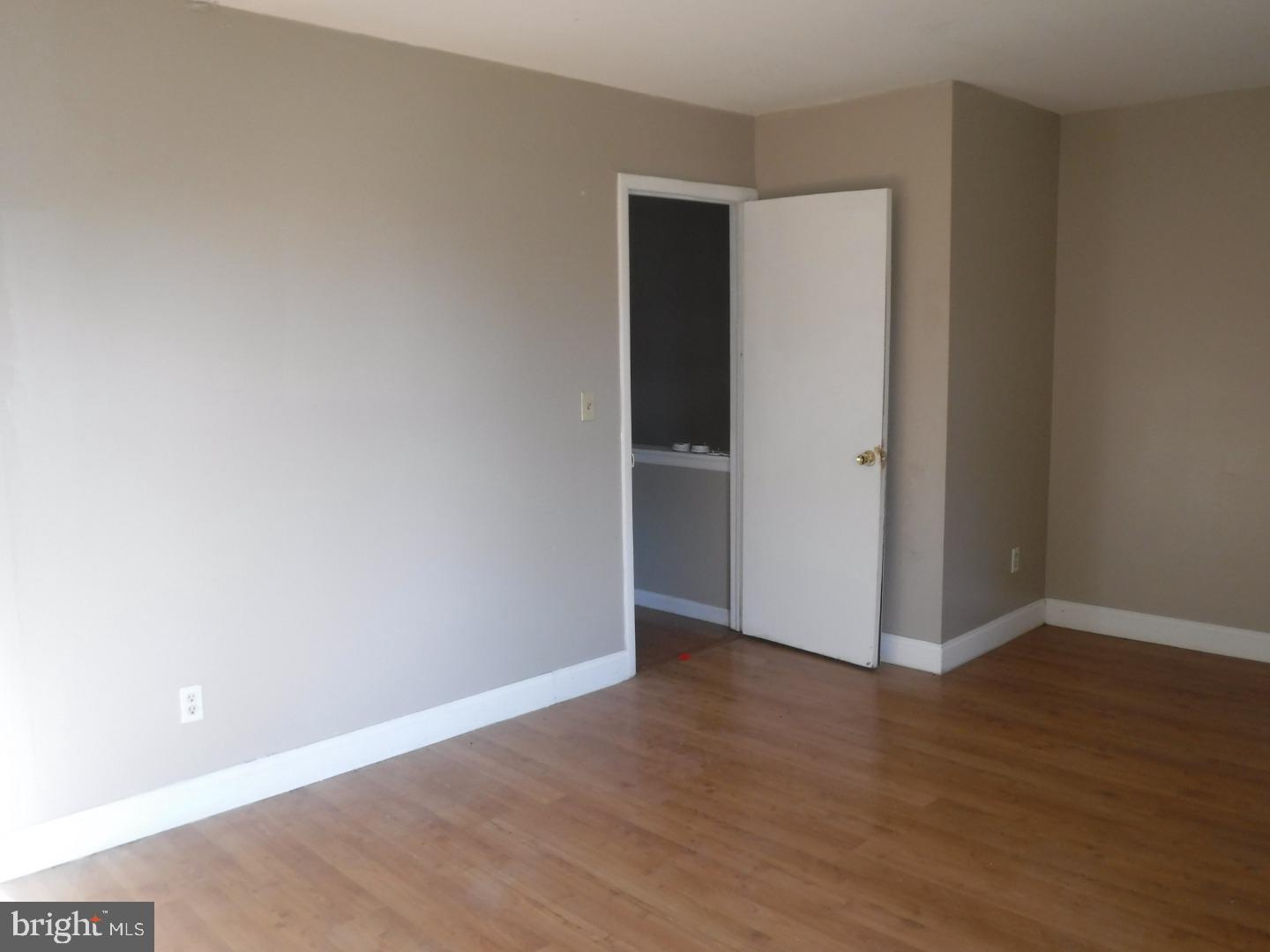 488 Fairfield Road East Windsor, NJ 08520 - Photo 11 of 25 Gallery Image 11