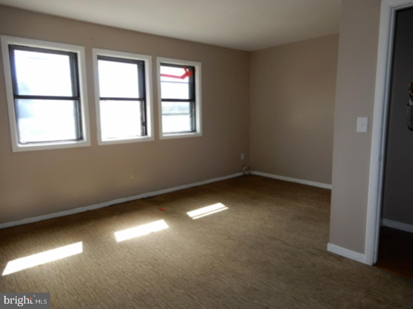 488 Fairfield Road East Windsor, NJ 08520 - Photo 14 of 25 Gallery Image 14