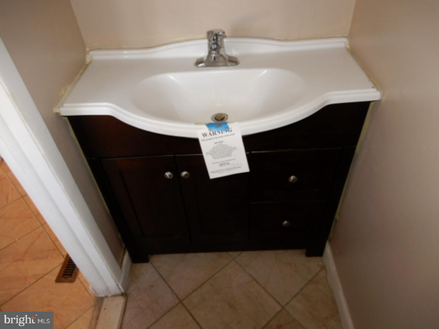 488 Fairfield Road East Windsor, NJ 08520 - Photo 6 of 25 Gallery Image 6