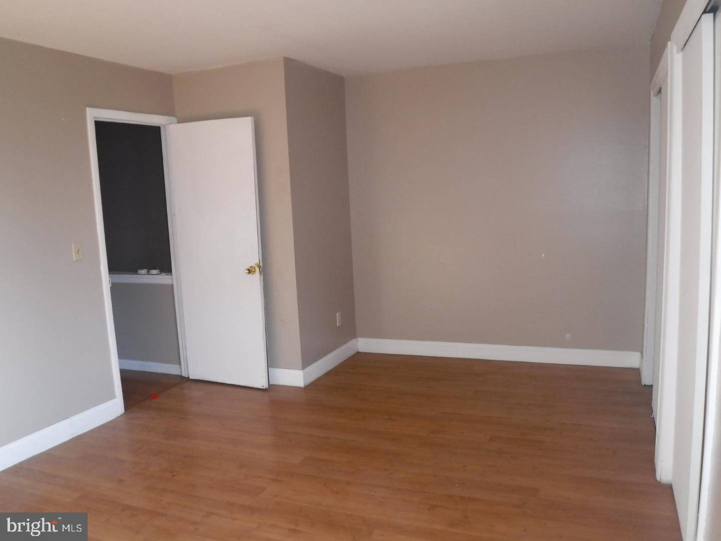 488 Fairfield Road East Windsor, NJ 08520 - Photo 9 of 25 Gallery Image 9