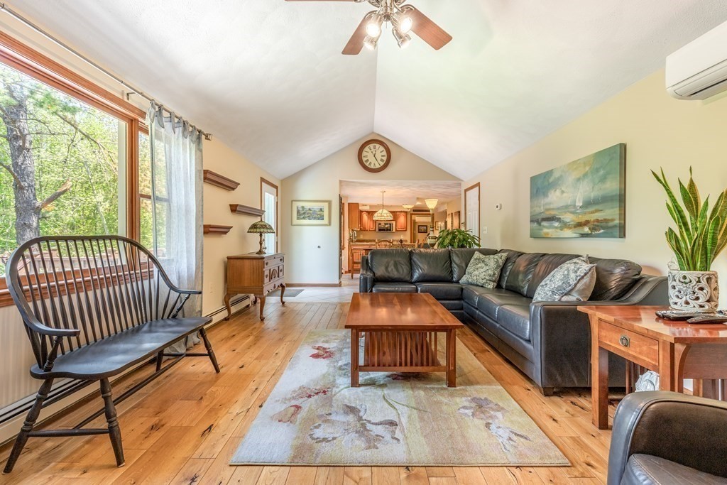 80 Jackman Street Georgetown, MA 01833 - Photo 17 of 42 Gallery Image 17