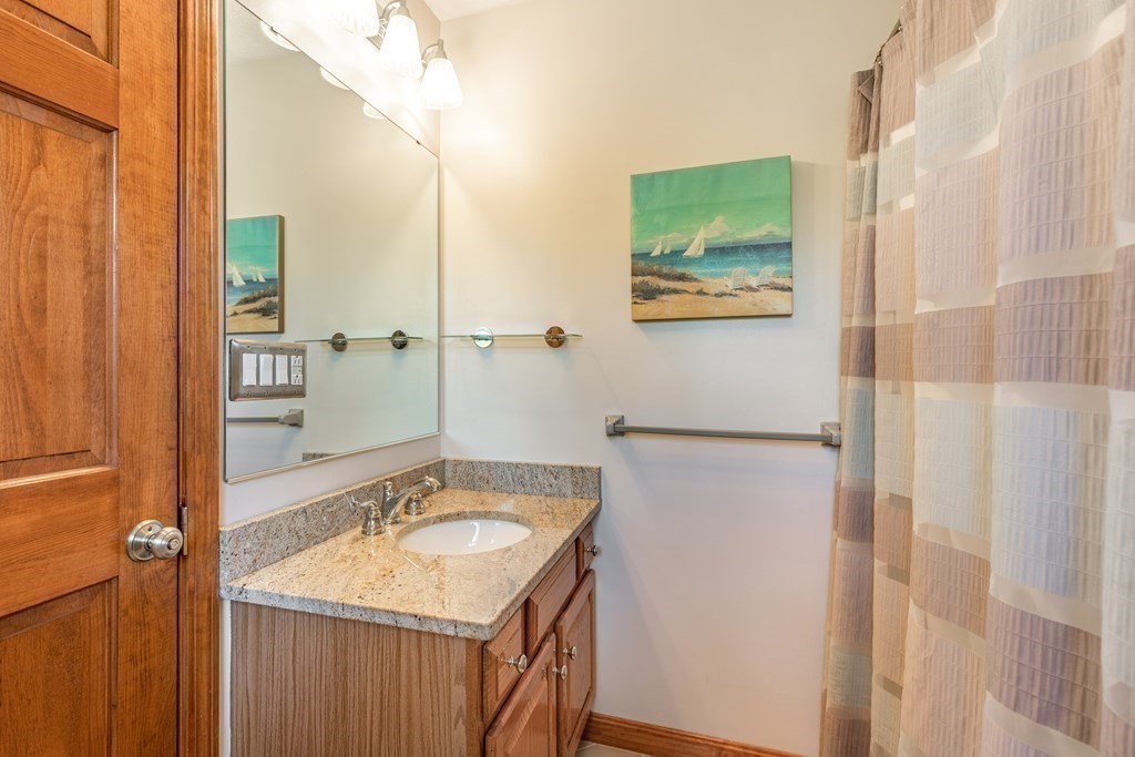 80 Jackman Street Georgetown, MA 01833 - Photo 27 of 42 Gallery Image 27