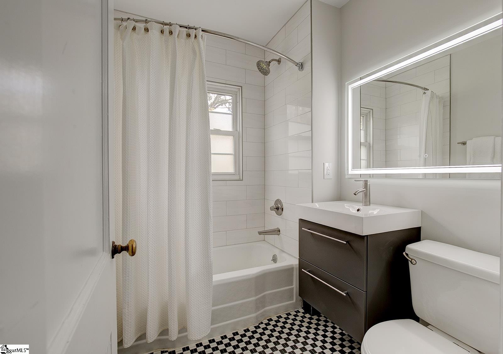 600 University Ridge, Unit 24 Greenville, SC 29601 - Photo 14 of 19 Gallery Image 14