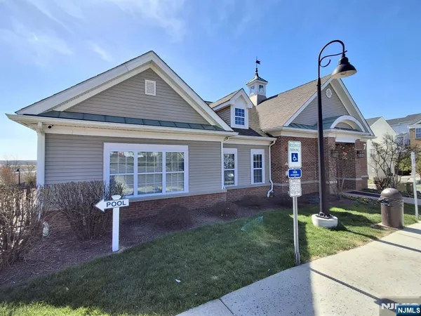 $495,000 | 16 Puchala Drive, Sayreville, NJ 08859