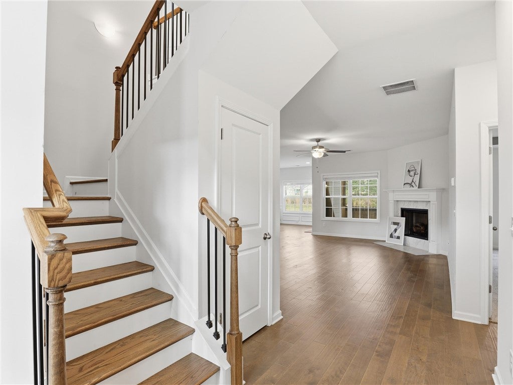 614 McKinley Lane Opelika, AL 36804 - Photo 6 of 41 Gallery Image 6