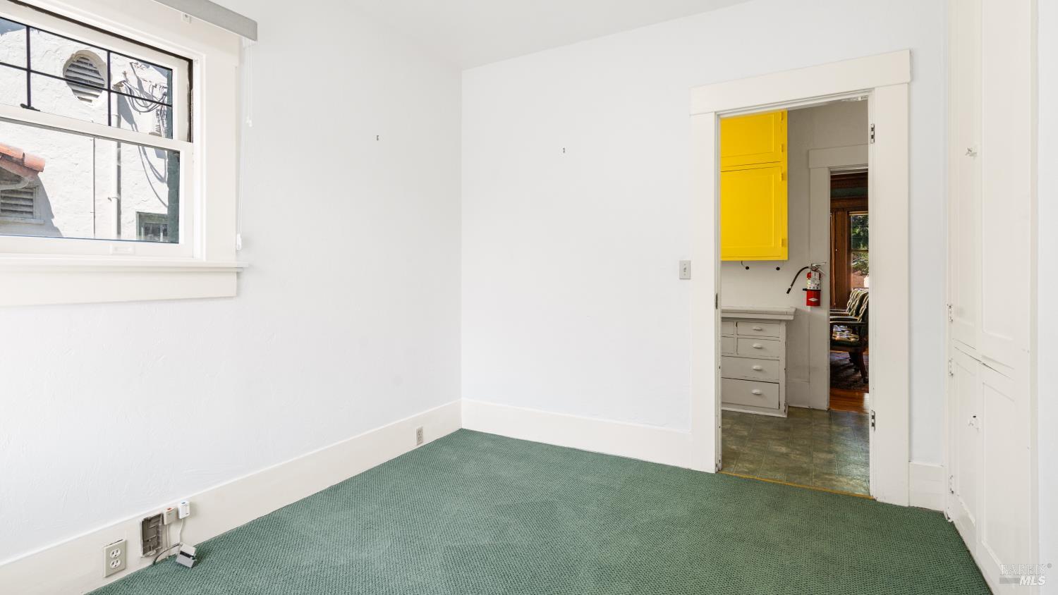 563 Jefferson Street Napa, CA 94559 - Photo 24 of 55 a view of a room with a hallway