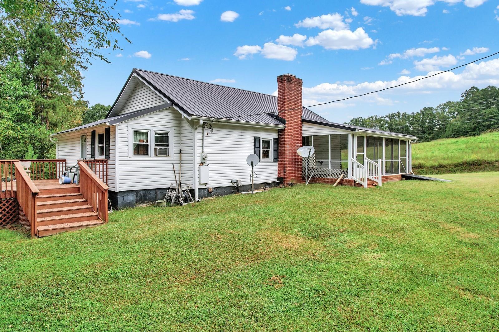490 Wren-Wray Road Blacksburg, SC 29702 - Photo 5 of 27 Gallery Image 5