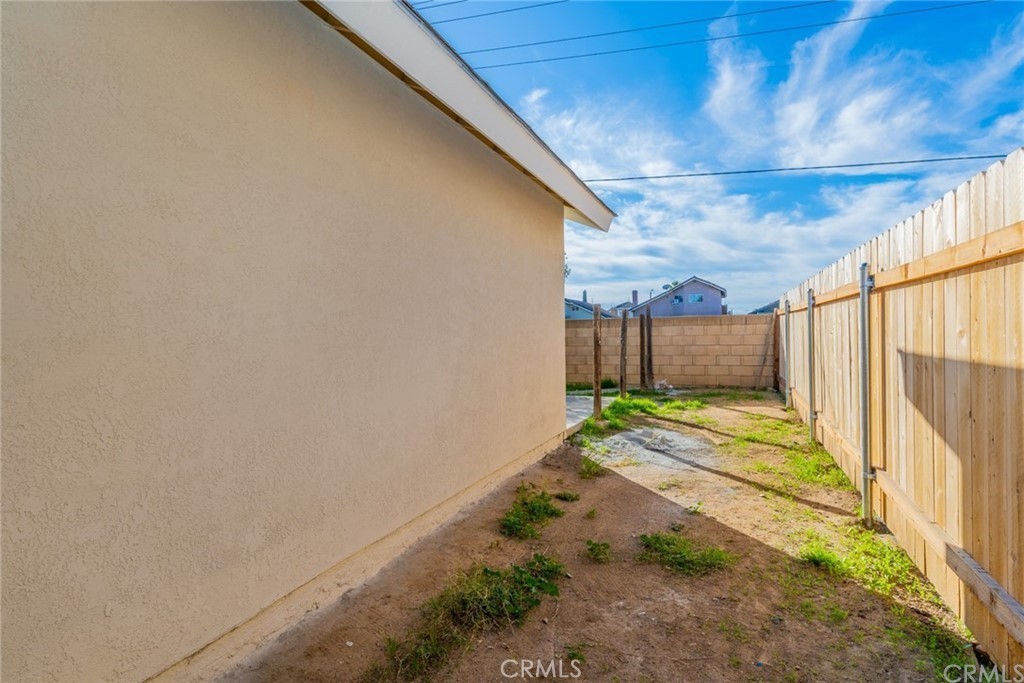 24297 Sun Valley Road Moreno Valley, CA 92553 - Photo 27 of 30