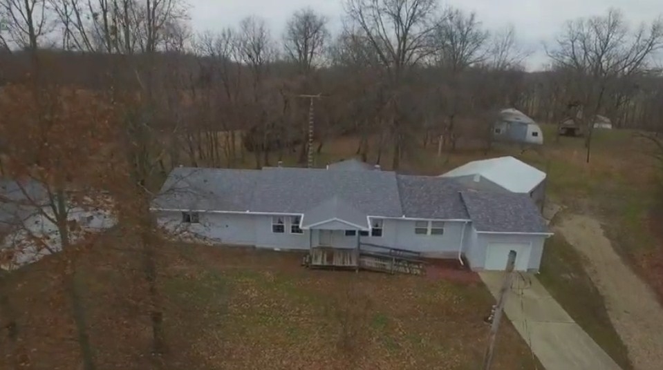 6471 Franklin Road Sumner, IL 62466 - Photo 1 of 25 Gallery Image 1