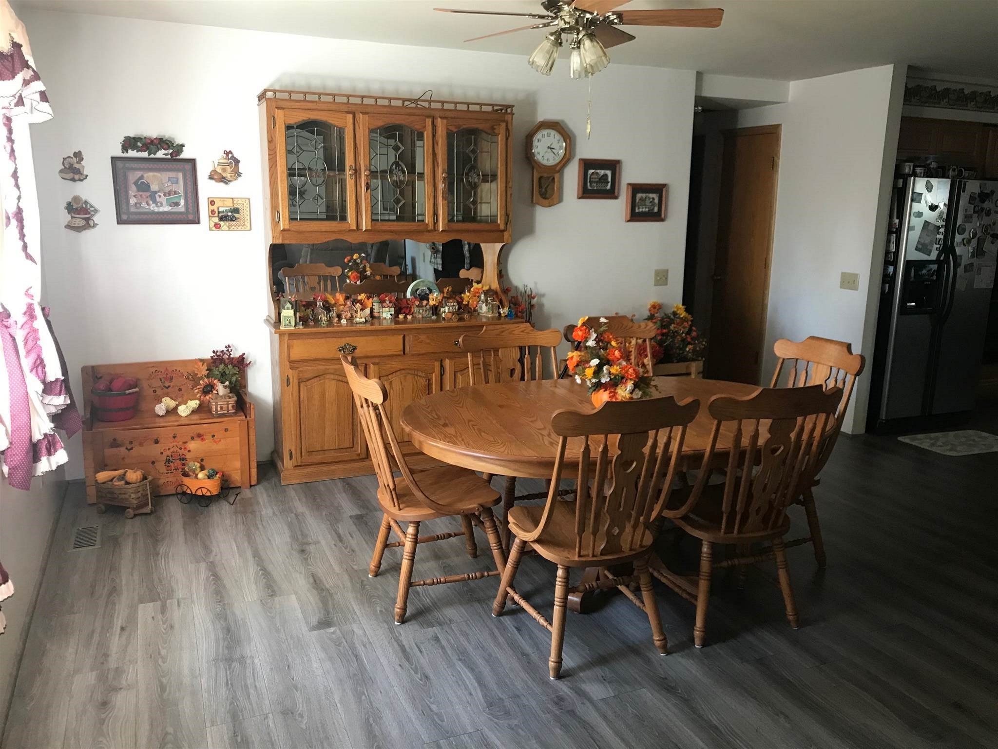6471 Franklin Road Sumner, IL 62466 - Photo 5 of 25 Gallery Image 5