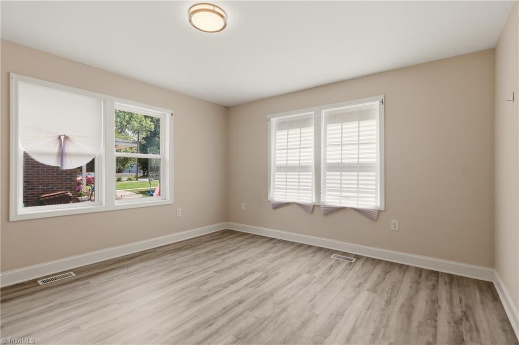 934 Forrest Street High Point, NC 27262 - Photo 12 of 28