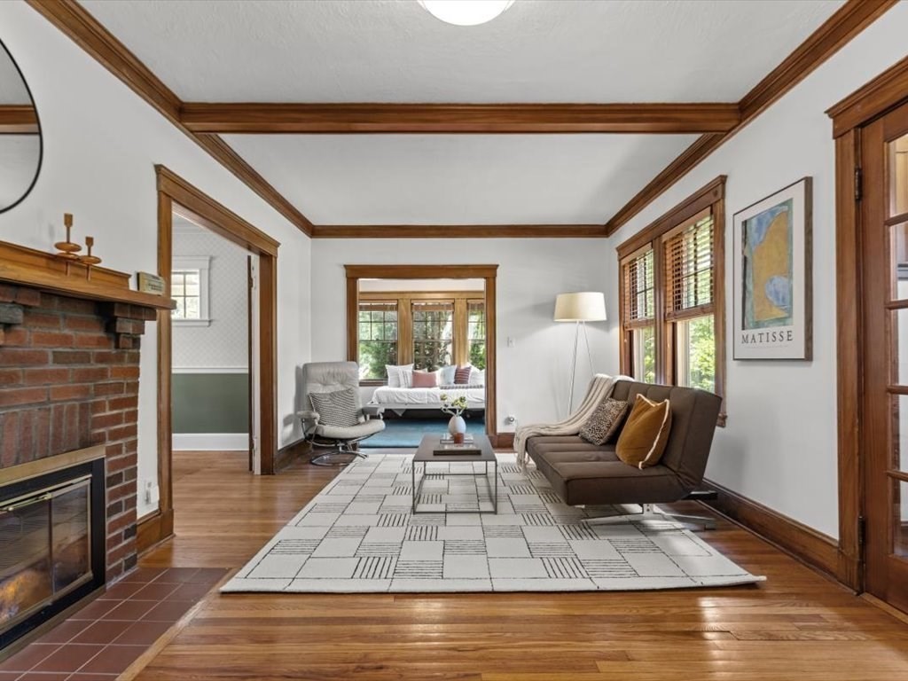 161 Playstead Road Medford, MA 02155 - Photo 3 of 32 Gallery Image 3