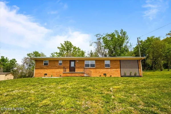 $299,900 | 133 Ailor Drive, Maynardville, TN 37807