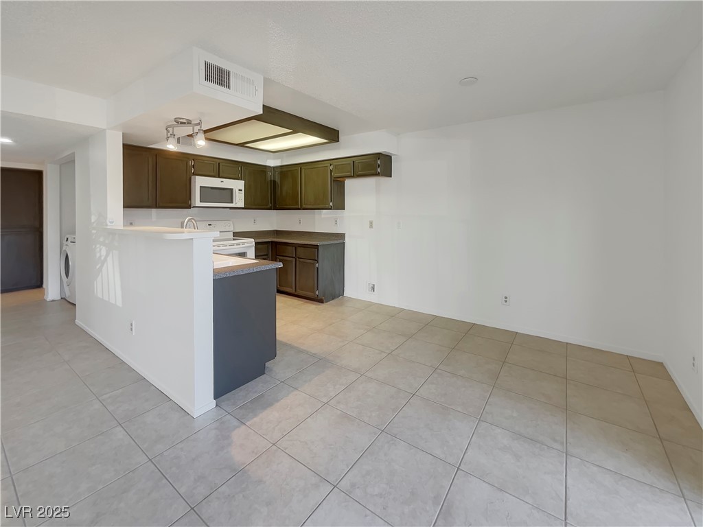 1575 West Warm Springs Road, Unit 1111 Henderson, NV 89014 - Photo 12 of 19 Gallery Image 12
