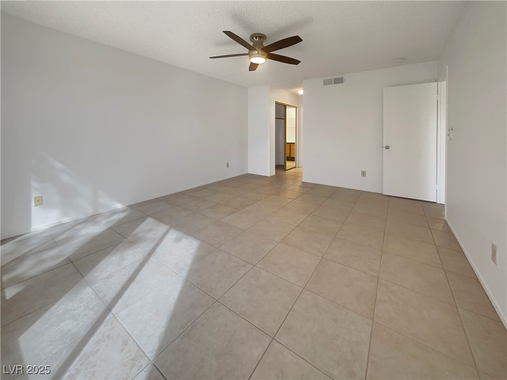 1575 West Warm Springs Road, Unit 1111 Henderson, NV 89014 - Photo 5 of 19 Gallery Image 5
