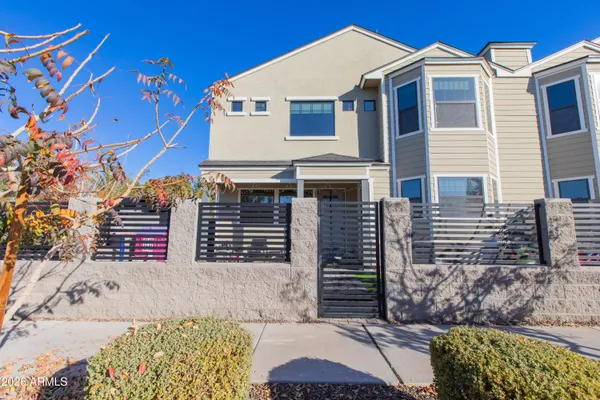 $589,000 | 2601 North 27th Street, Unit 6, Phoenix, AZ 85008