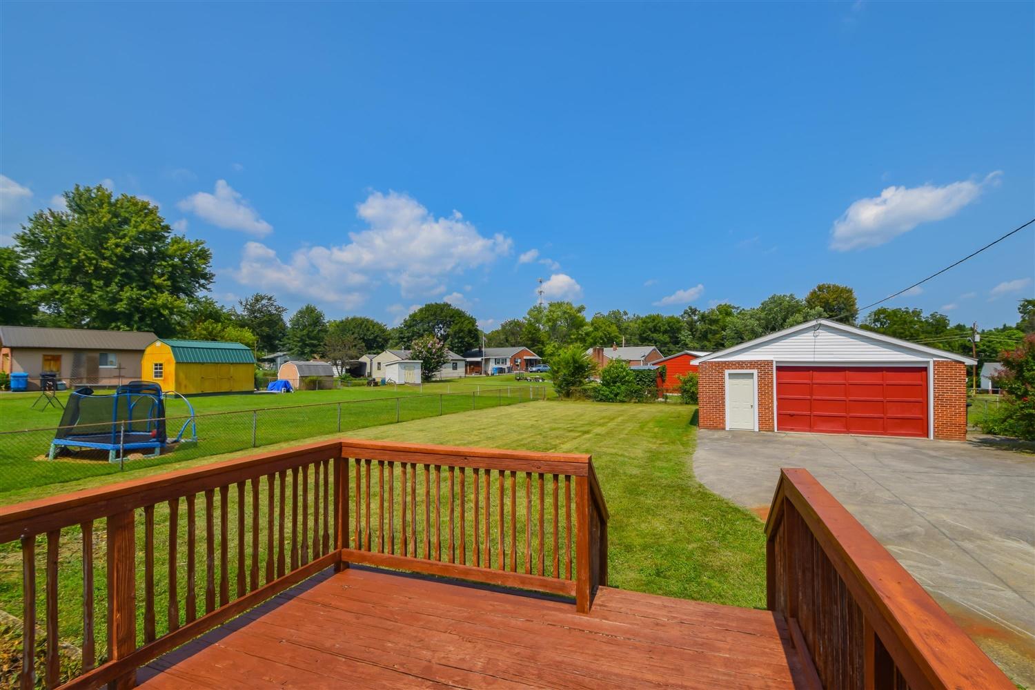 2027 Laura Road Northwest Roanoke, VA 24017 - Photo 20 of 26 a view of a garden with a house in the background