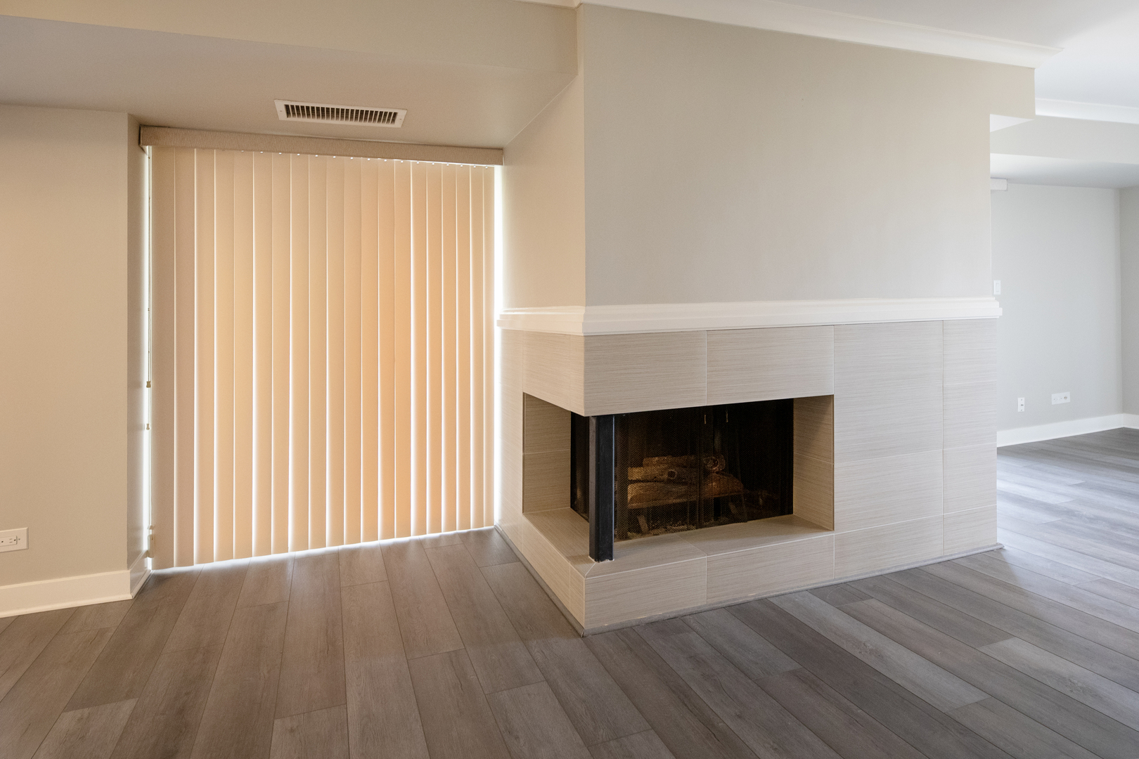 3801 Mission Hills Road, Unit 503 Northbrook, IL 60062 - Photo 5 of 31