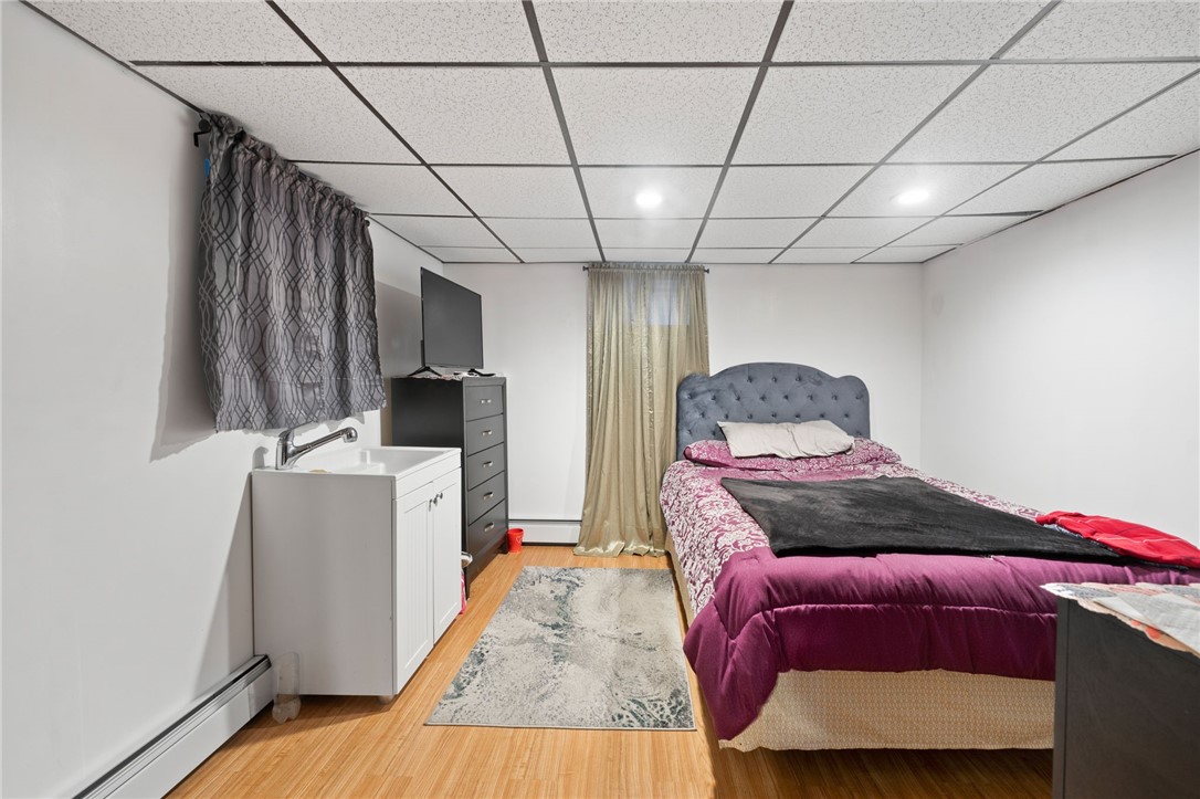 446 Budlong Road Cranston, RI 02920 - Photo 13 of 35
