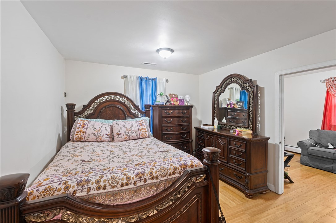 446 Budlong Road Cranston, RI 02920 - Photo 14 of 35
