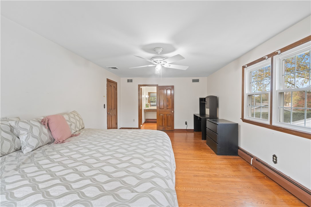 446 Budlong Road Cranston, RI 02920 - Photo 31 of 35