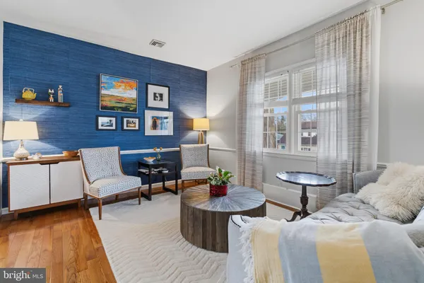 $650,000 | 11 Franklin Avenue, Flourtown, PA 19031