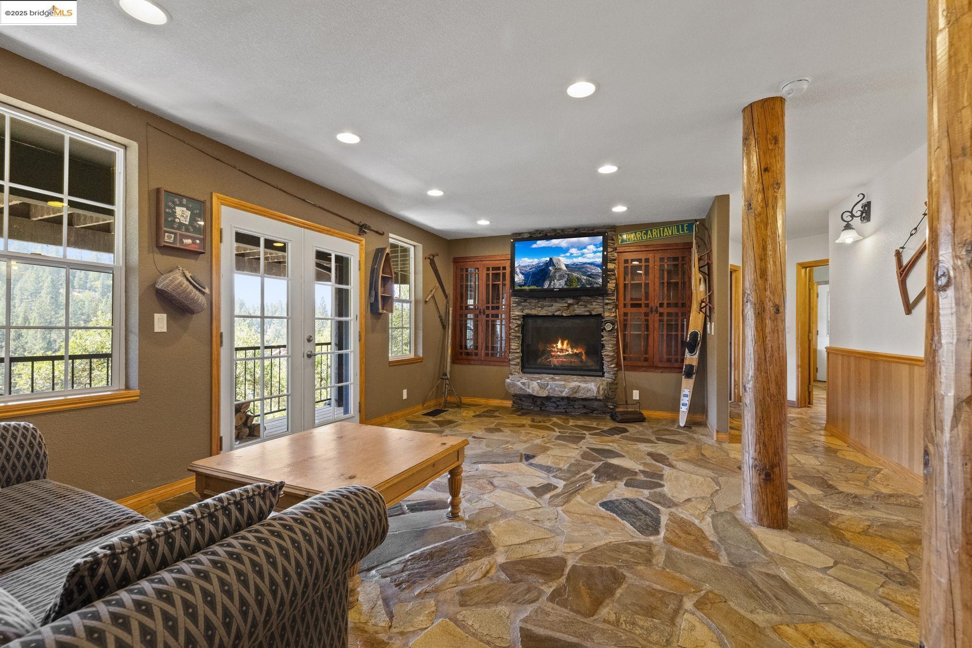 20162 Pine Mountain Drive Groveland, CA 95321 - Photo 33 of 57