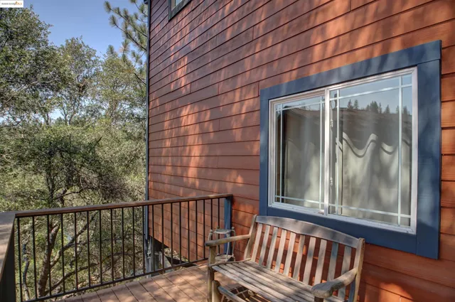 $1,230,000 | 20162 Pine Mountain Drive, Groveland, CA 95321