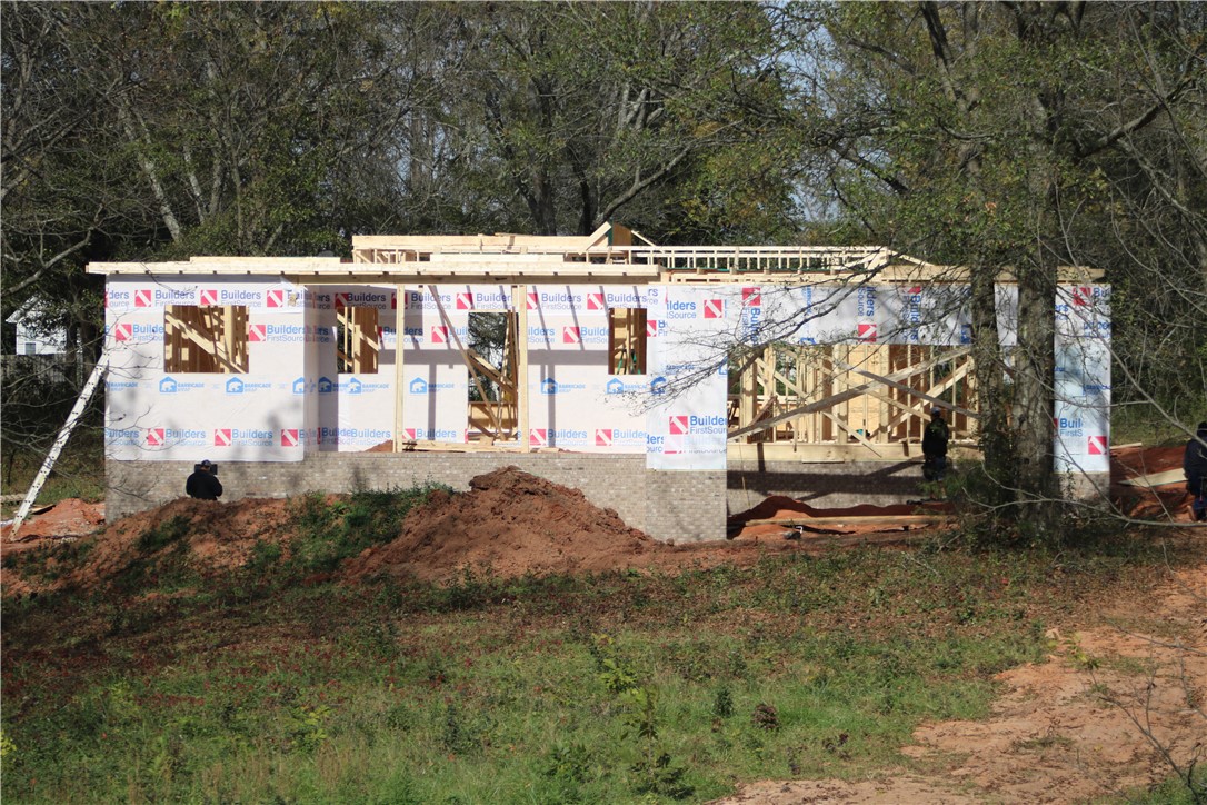 1028 Cherokee Road Pelzer, SC 29669 - Photo 4 of 4