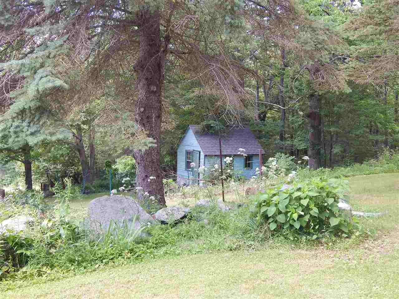 96 Pease Road Meredith, NH 03253 - Photo 13 of 36