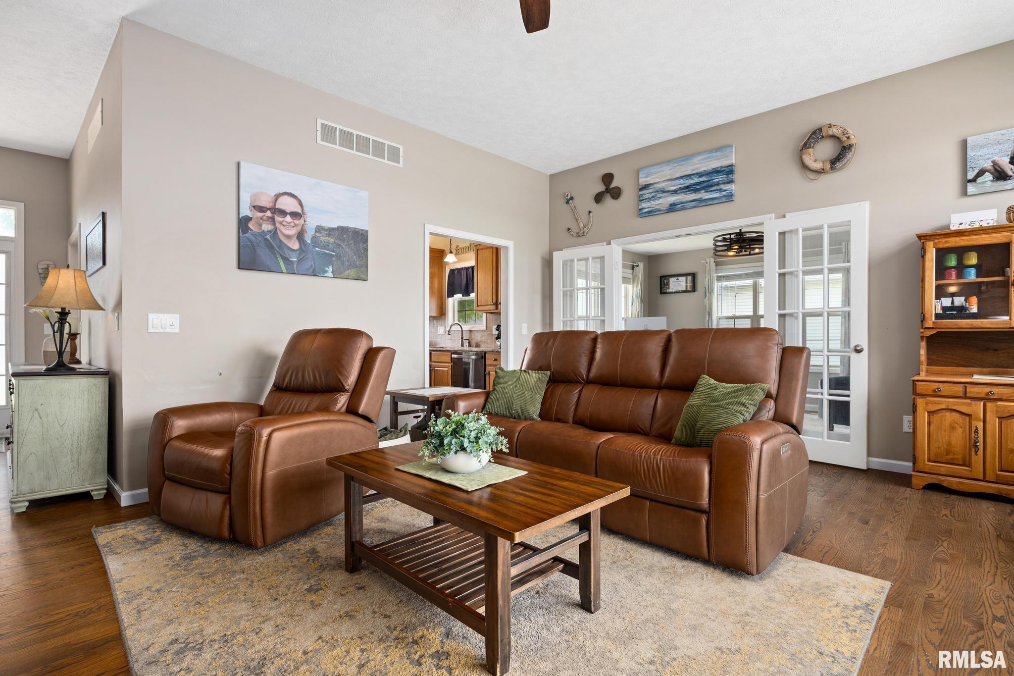 3210 Monterey Road Bloomington, IL 61704 - Photo 9 of 60
