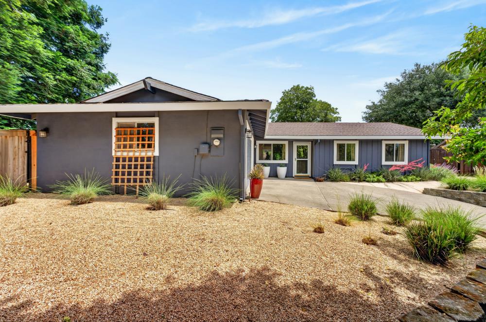 4536 Stonewall Drive Fair Oaks, CA 95628 - Photo 8 of 67