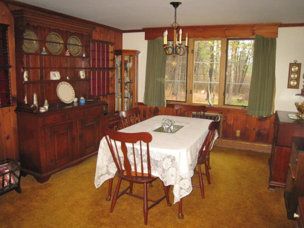 34 Shapleigh Road Kittery, ME 03904 - Photo 3 of 10 Gallery Image 3