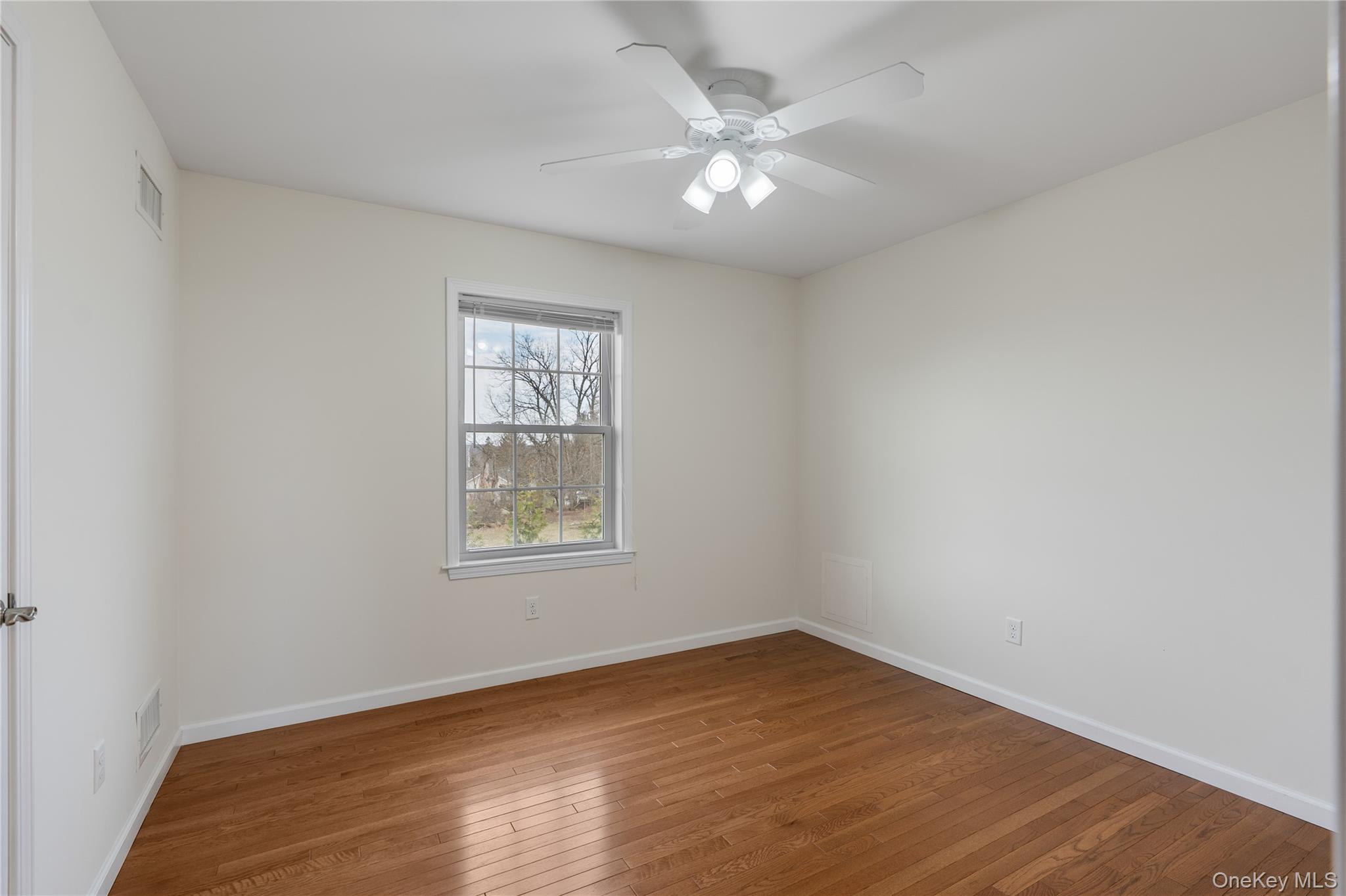 9 Ralph Brach Drive Wallkill, NY 12589 - Photo 22 of 36