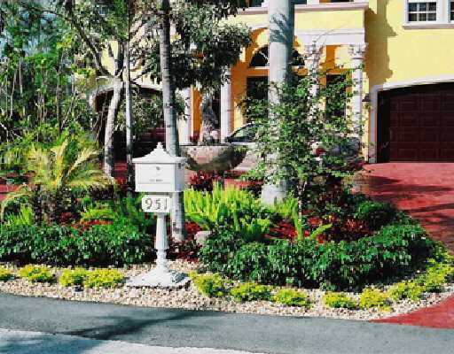 951 Northwest 4th Street Boca Raton, FL 33432 - Photo 3 of 6 Additional Photo