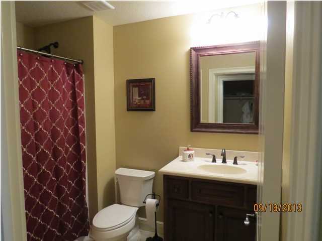 9005 Rushing River Way Niceville, FL 32578 - Photo 17 of 29 Gallery Image 17