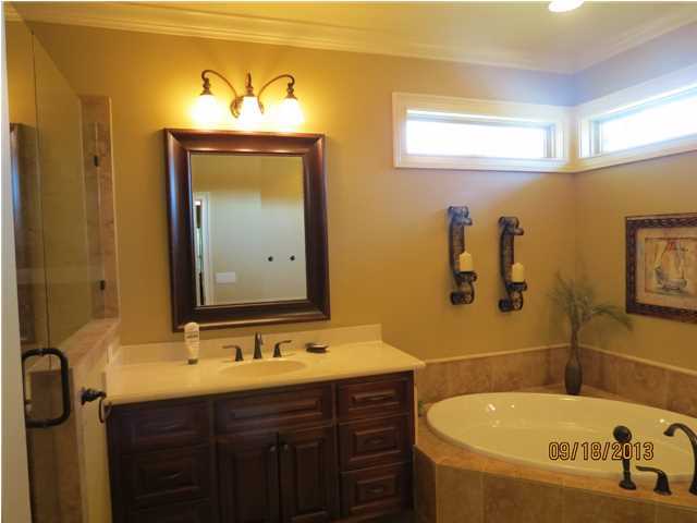9005 Rushing River Way Niceville, FL 32578 - Photo 23 of 29 Gallery Image 23