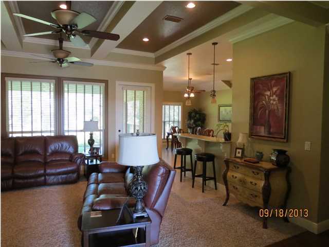 9005 Rushing River Way Niceville, FL 32578 - Photo 6 of 29 Gallery Image 6