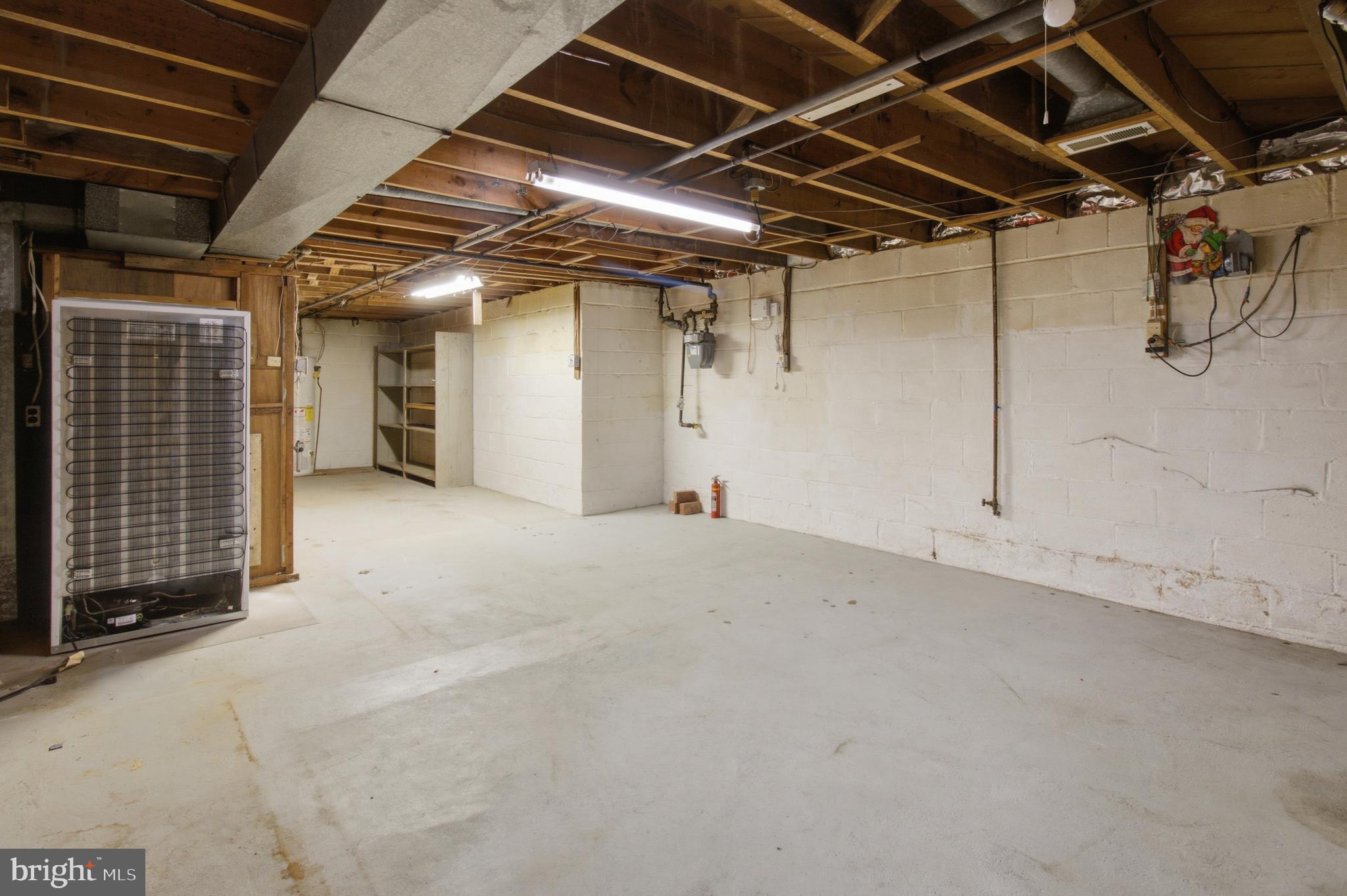 8302 Berkfield Road Baltimore, MD 21237 - Photo 41 of 47
