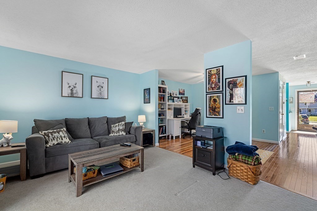411 Maple Brook Road, Unit 411 Bellingham, MA 02019 - Photo 11 of 22 Gallery Image 11