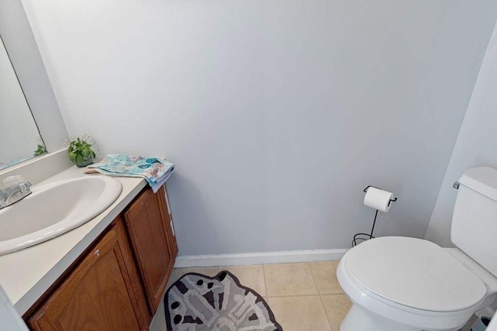 411 Maple Brook Road, Unit 411 Bellingham, MA 02019 - Photo 12 of 22 Gallery Image 12