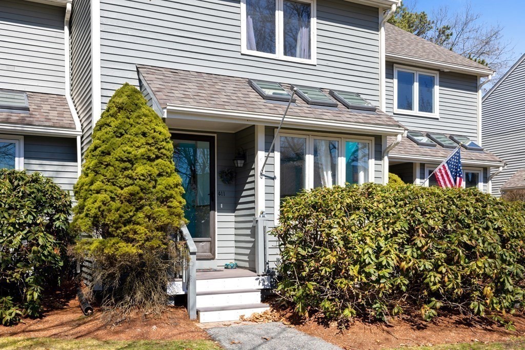 411 Maple Brook Road, Unit 411 Bellingham, MA 02019 - Photo 2 of 22 Gallery Image 2