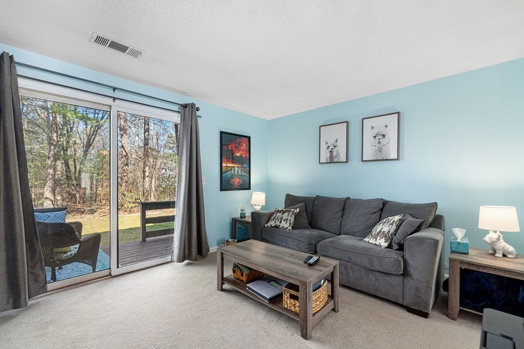 411 Maple Brook Road, Unit 411 Bellingham, MA 02019 - Photo 8 of 22 Gallery Image 8