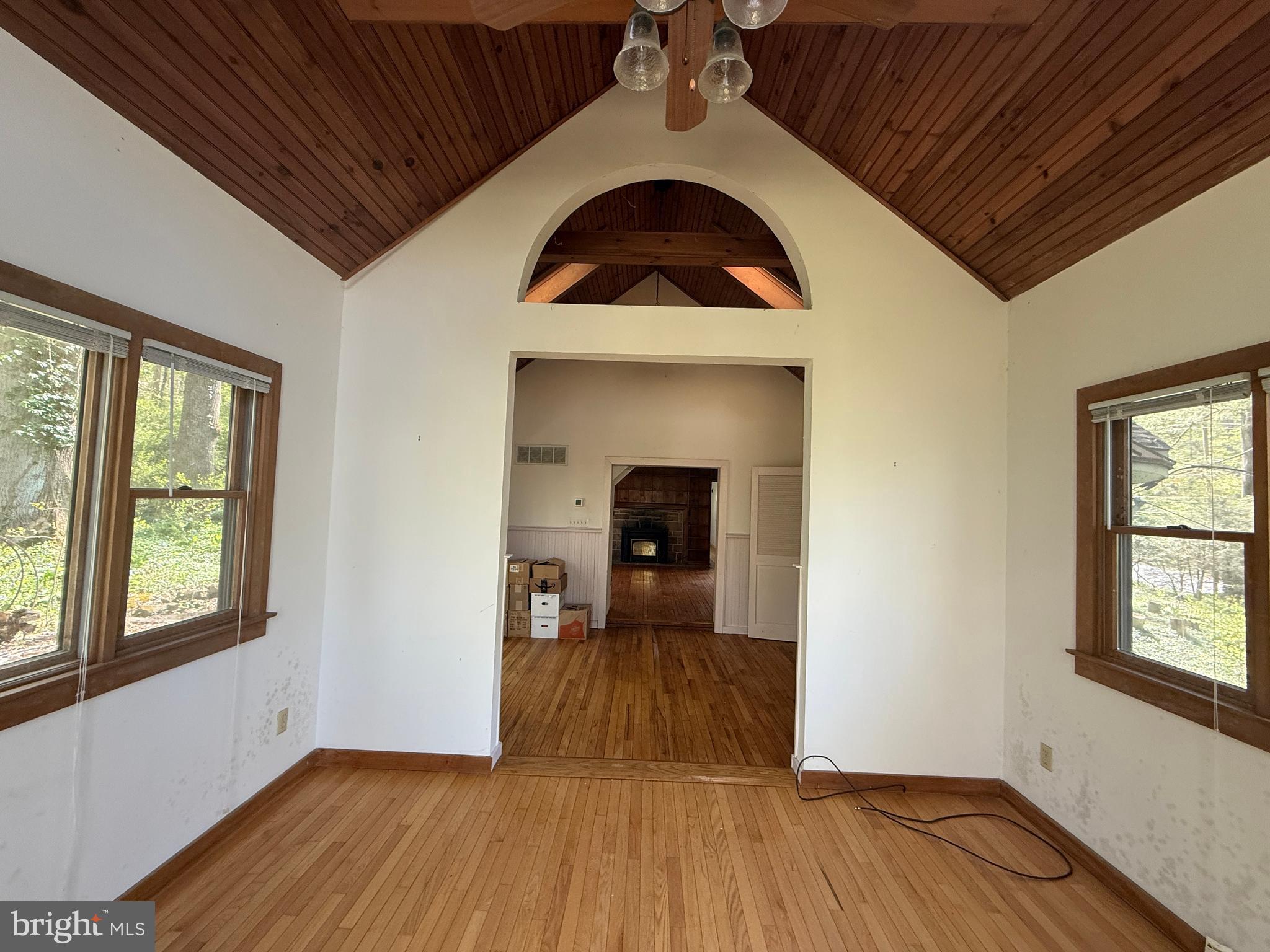 7126 Upper York Road New Hope, PA 18938 - Photo 12 of 27 Family room