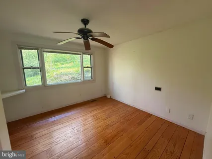 $390,000 | 7126 Upper York Road, New Hope, PA 18938