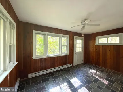 $390,000 | 7126 Upper York Road, New Hope, PA 18938