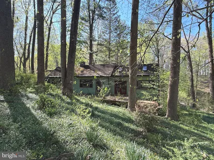 $390,000 | 7126 Upper York Road, New Hope, PA 18938