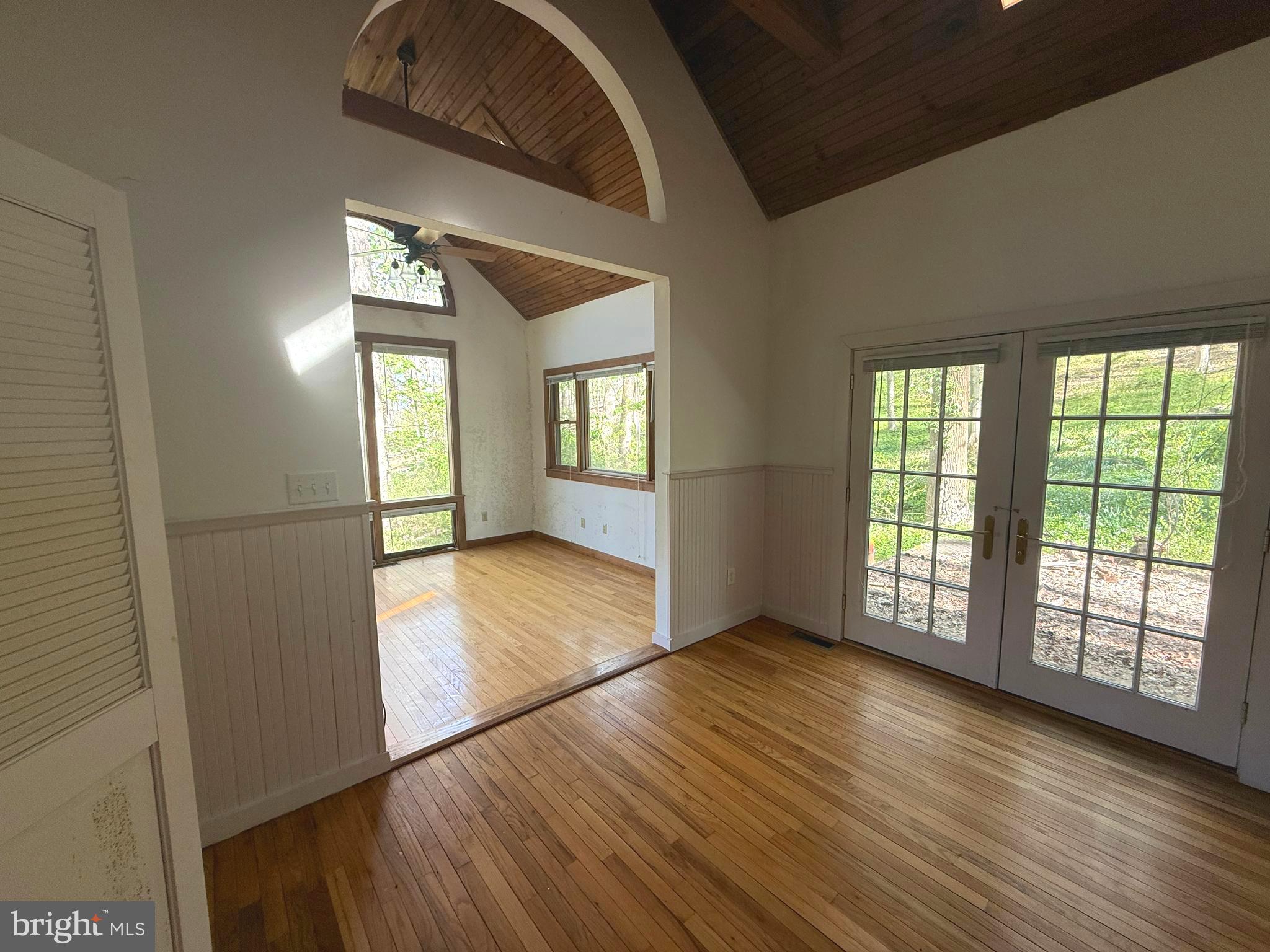 7126 Upper York Road New Hope, PA 18938 - Photo 10 of 27 Dining Room